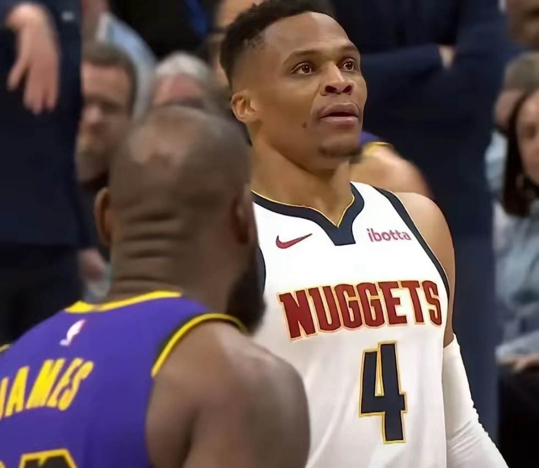 包含浓眉哥焦点对战,西亚卡姆与40激战法国队分钟,持续失利胜负难料!赢得满堂喝彩的词条