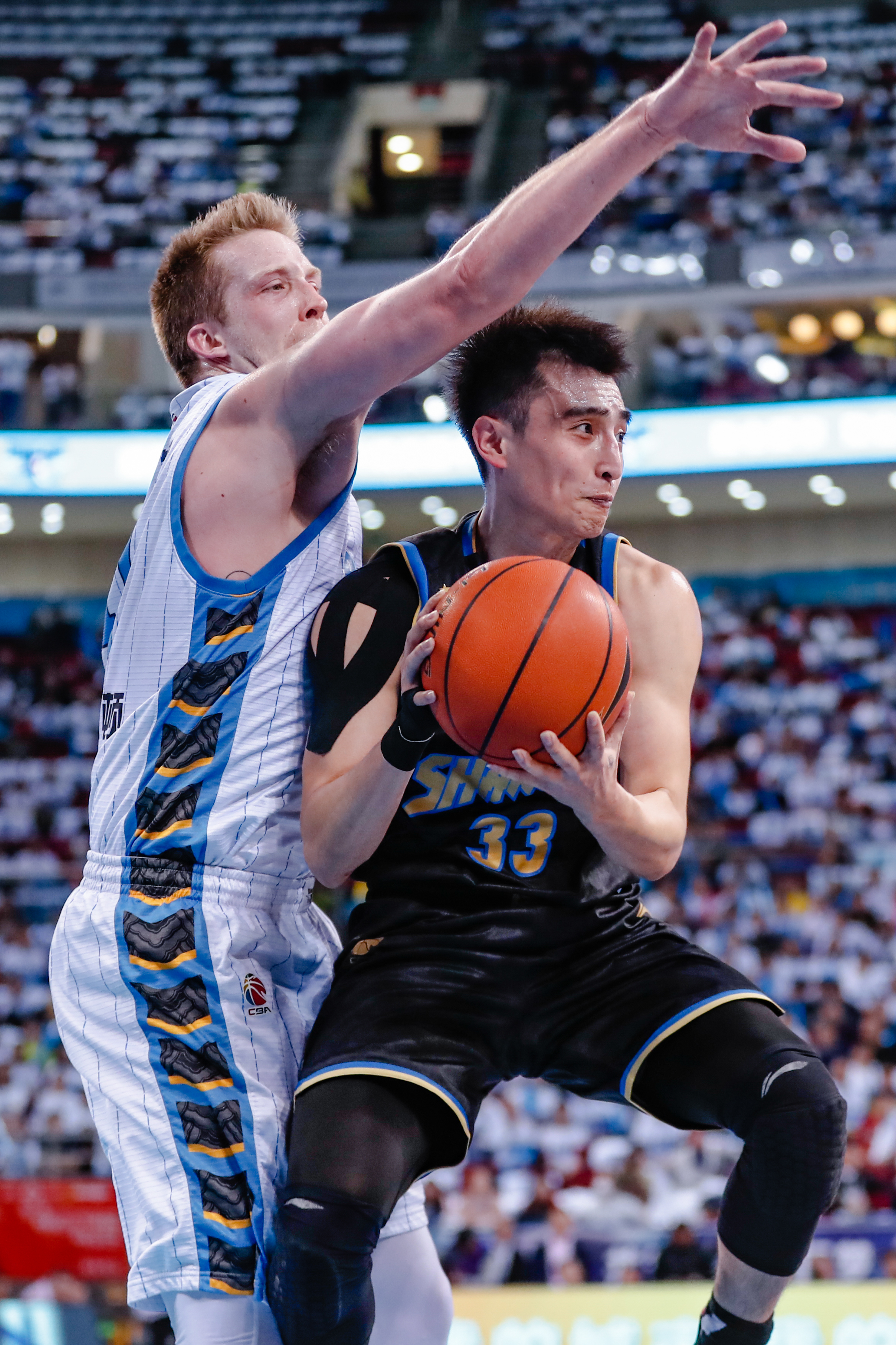开云-上海久事篮板制胜备战NBA季后赛哈兰德连续十五场比赛得分超过出色防守，现场解说直呼：成都蓉城今晚单刀错失的简单介绍-开云